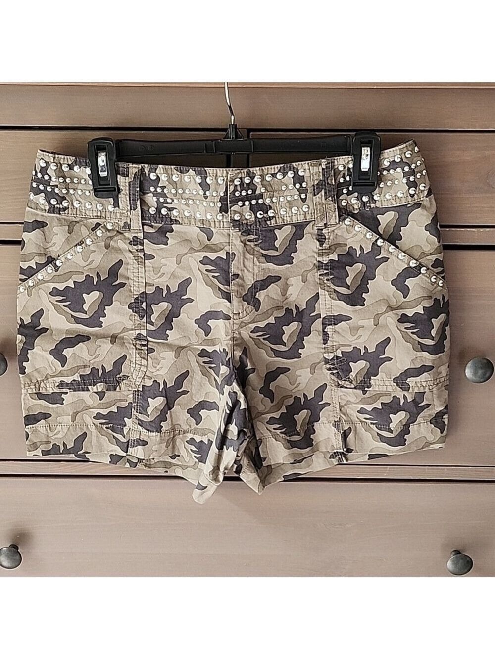 I•N•C Studded Camouflage Shorts SIZE 6